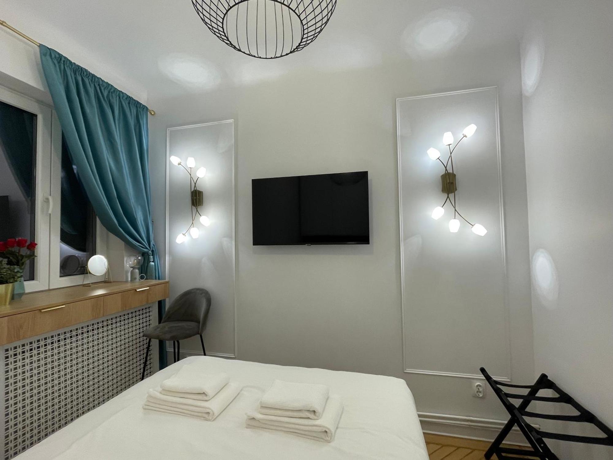 Studio Alice Romana Square Apartment Bucharest Exterior photo